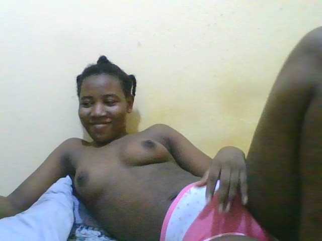 Live sex webcam photo for sweetresia #276873757