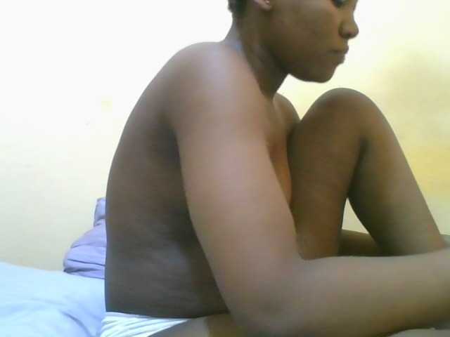 Live sex webcam photo for sweetresia #276878768