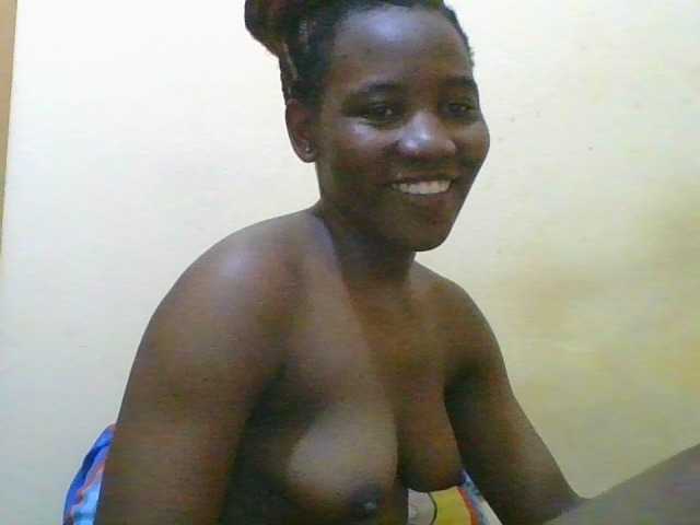 Live sex webcam photo for sweetresia #277126203