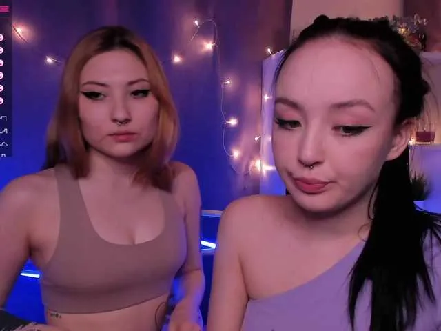 Live sex webcam photo for sweetroom77 #272733627