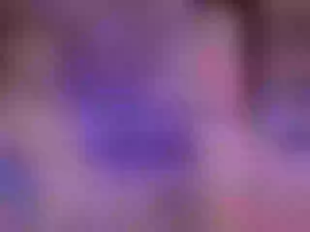 Live sex webcam photo for sweetroom77 #273039209