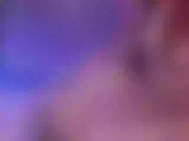 Live sex webcam photo for sweetroom77 #273071582