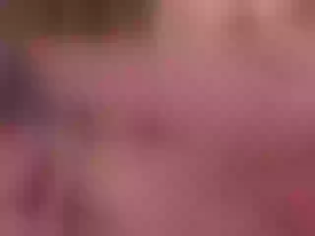 Live sex webcam photo for sweetroom77 #273577754