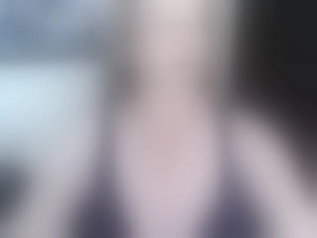 Live sex webcam photo for sweetsalo #293509967