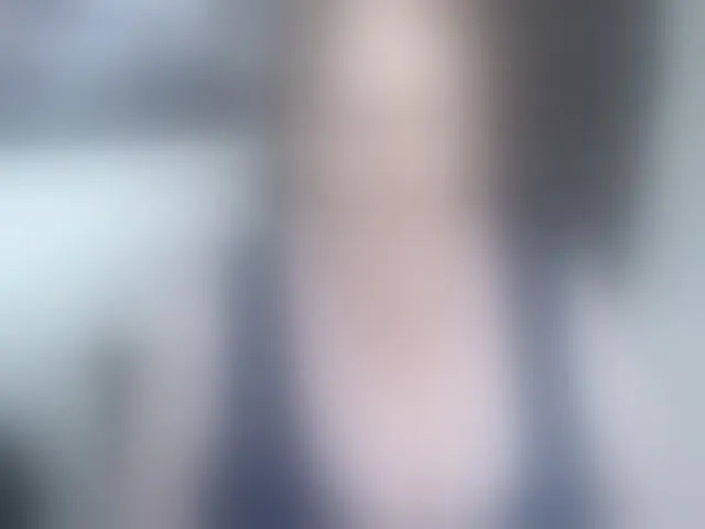 Live sex webcam photo for sweetsalo #293785275