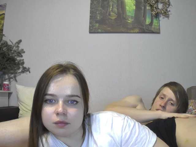 Live sex webcam photo for sweettriangle #271981848