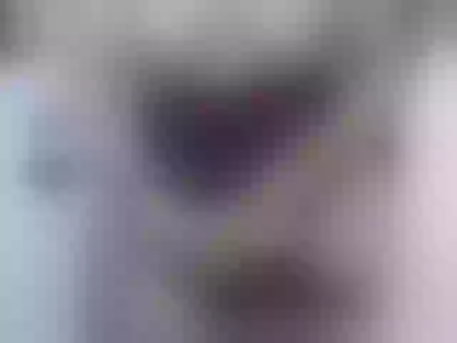 Live sex webcam photo for sweetvalen-77 #272494475