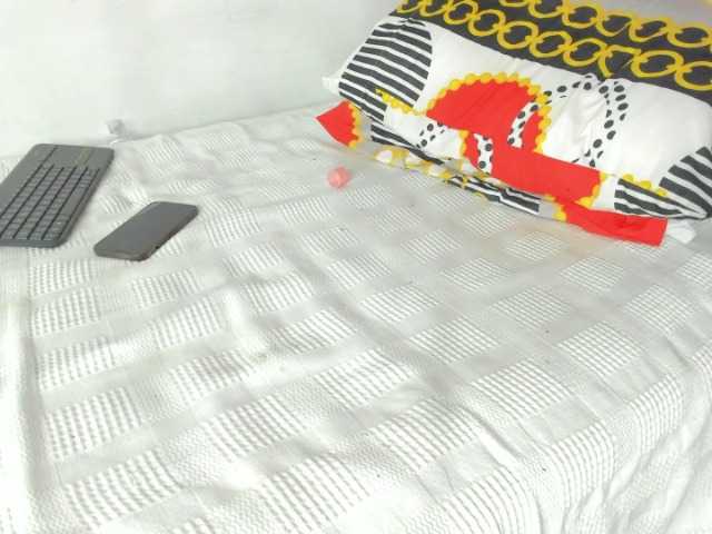 Live sex webcam photo for swtt-lilly #275635644