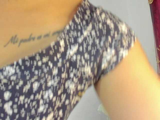 Live sex webcam photo for swtt-lilly #276007966