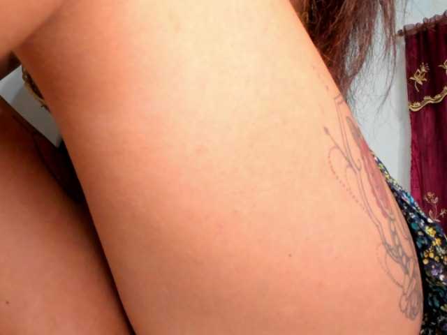 Live sex webcam photo for swtt-lilly #277336831