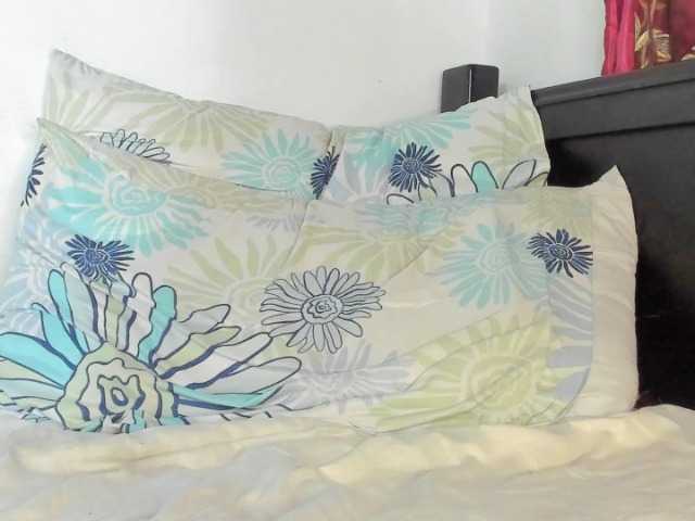 Live sex webcam photo for swtt-lilly #278189987