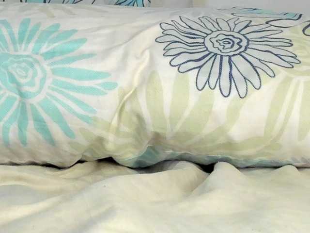 Live sex webcam photo for swtt-lilly #278199225