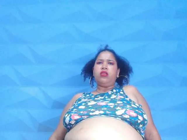 Live sex webcam photo for sylvia-san #272446981