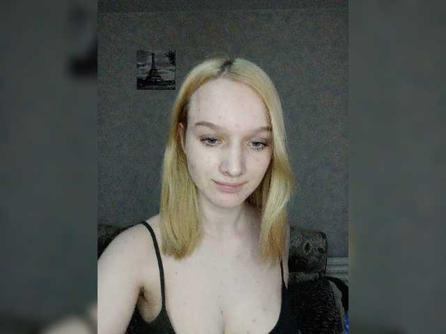 Live sex webcam photo for taffya #273498300