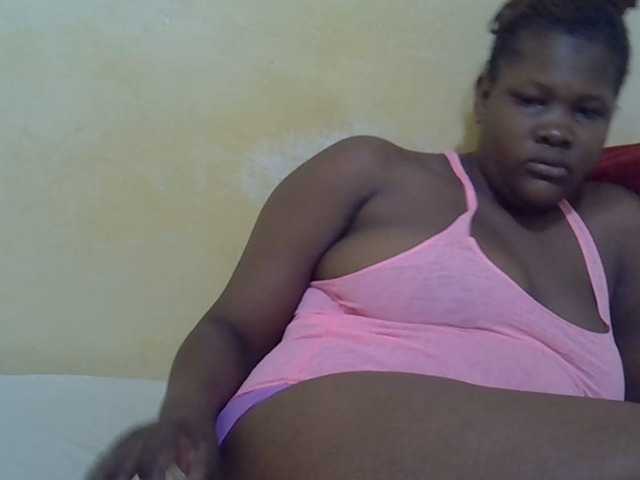 Live sex webcam photo for taliah254 #291409535