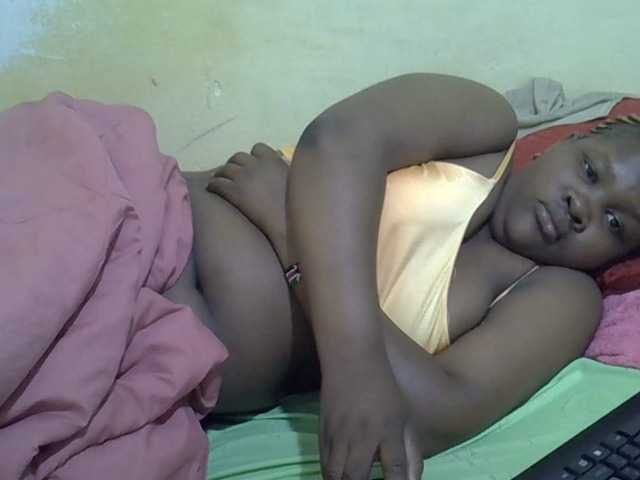 Live sex webcam photo for taliah254 #291744214