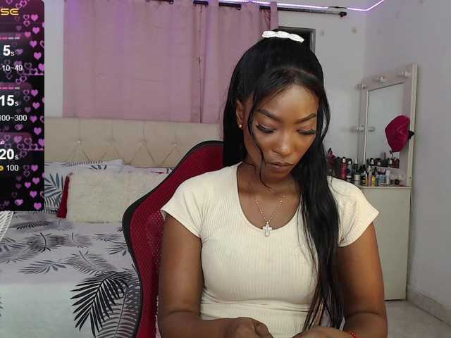 Live sex webcam photo for talianapalacios #290373010