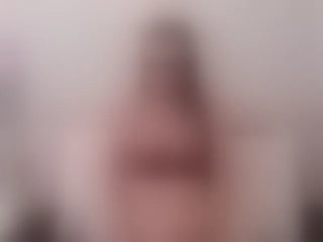 Live sex webcam photo for tamara-kisses #293104585