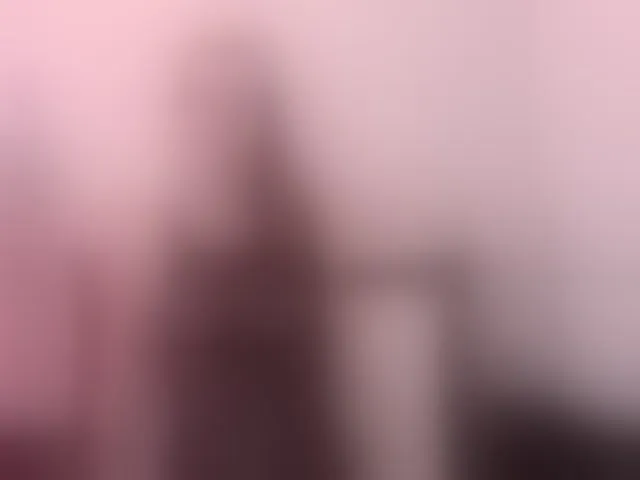 Live sex webcam photo for tamara-kisses #293211254