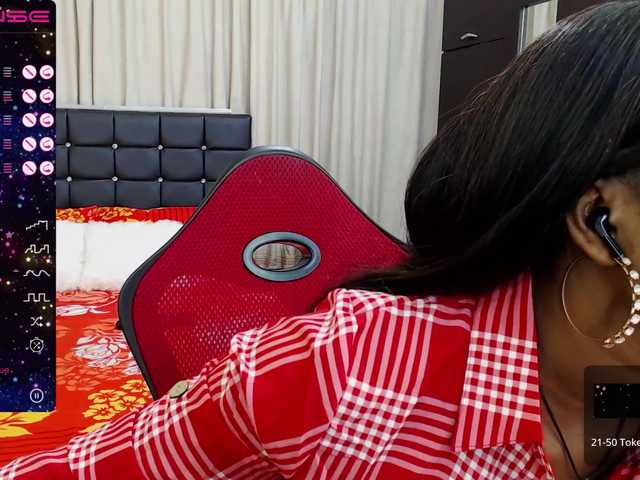 Live sex webcam photo for tamarastephe1 #274448047