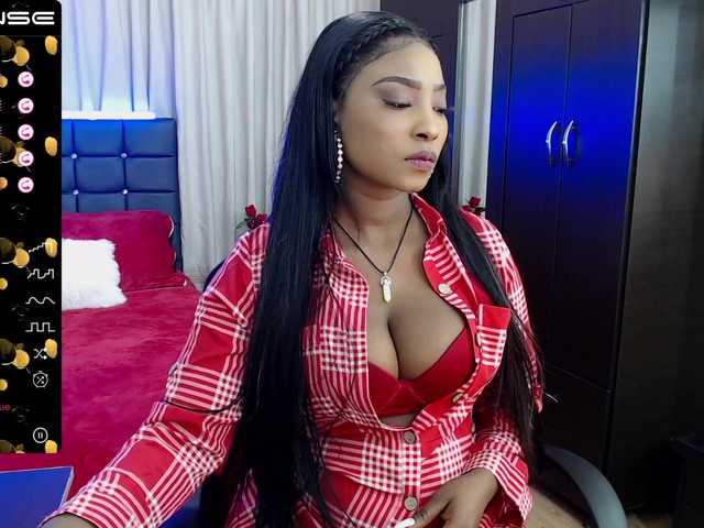 Live sex webcam photo for tamarastephe1 #274600952