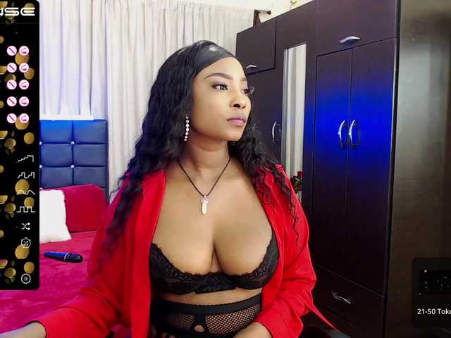 Live sex webcam photo for tamarastephe1 #274645904