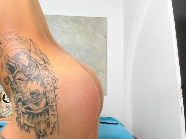 Live sex webcam photo for tamhyferrara #290686975