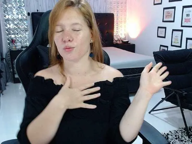 Live sex webcam photo for tamy-shine87 #274100161