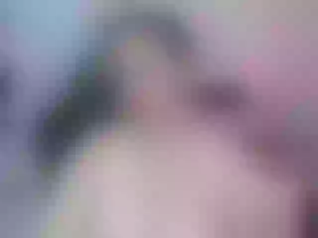 Live sex webcam photo for tamy-shine87 #275859396