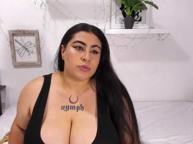 Live sex webcam photo for tamy-warrel #274061278
