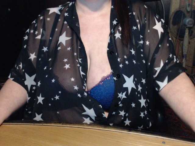 Live sex webcam photo for tanyvel34 #271771427