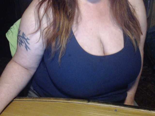 Live sex webcam photo for tanyvel34 #275794719