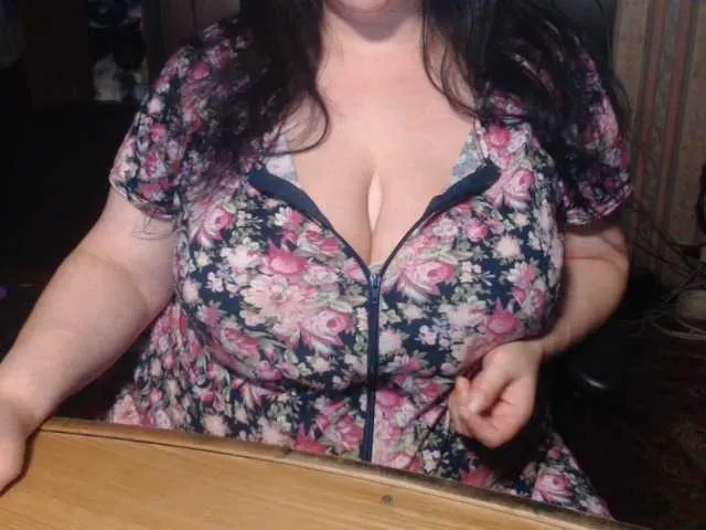 Live sex webcam photo for tanyvel34 #290004192