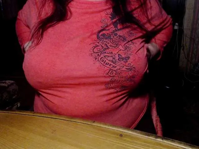 Live sex webcam photo for tanyvel34 #292968307