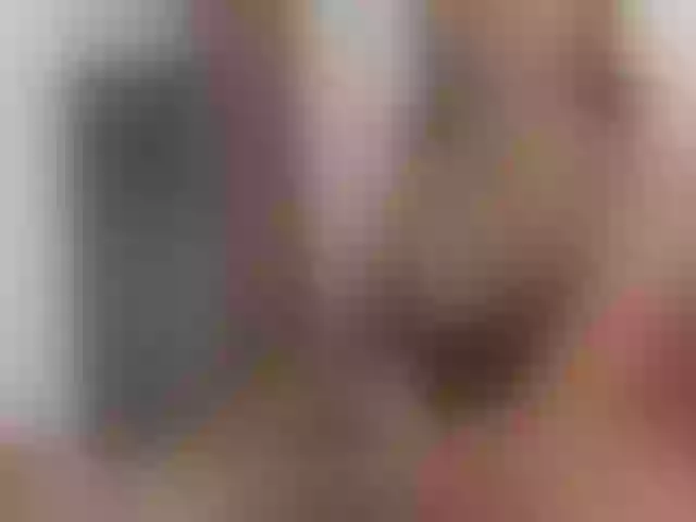 Live sex webcam photo for tarawhitner3 #275474059