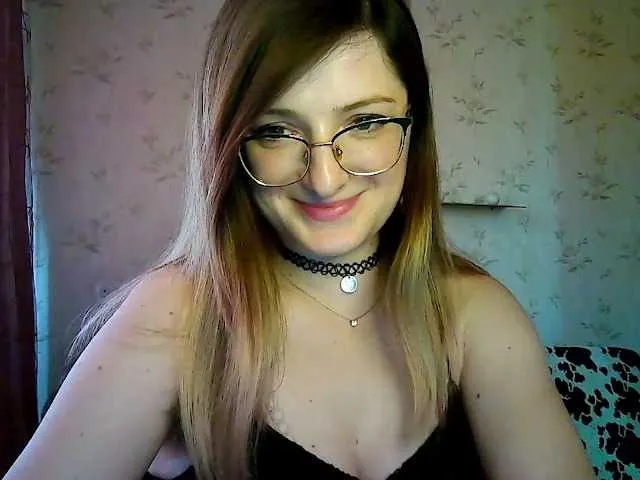 Live sex webcam photo for tastyariel #275461312