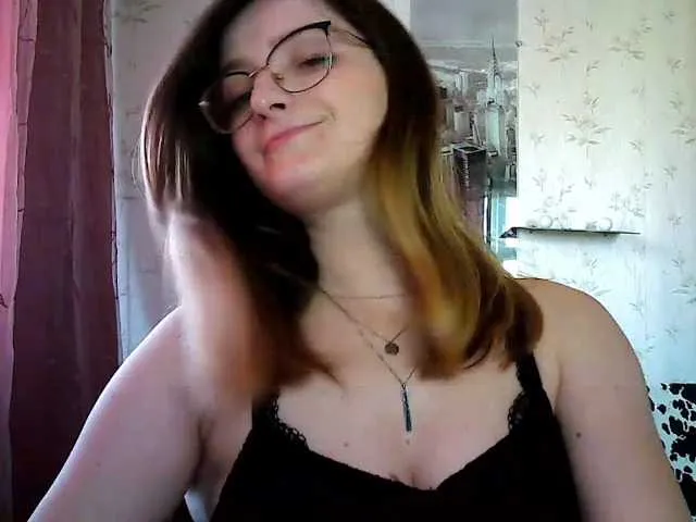 Live sex webcam photo for tastyariel #275581251