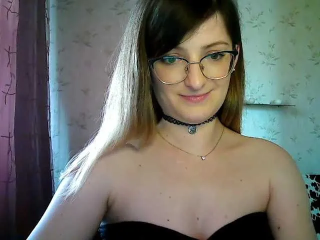 Live sex webcam photo for tastyariel #275589253