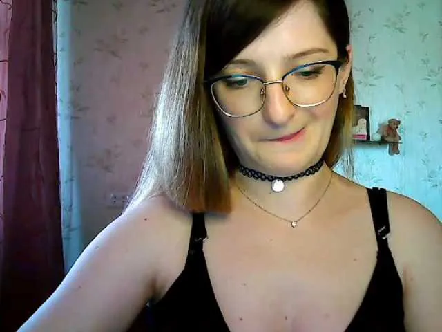 Live sex webcam photo for tastyariel #275740788