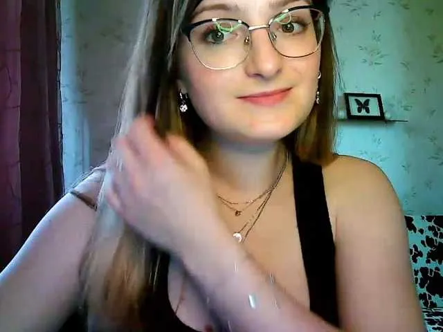Live sex webcam photo for tastyariel #276121666