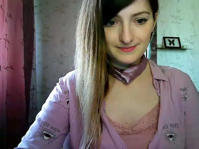 Live sex webcam photo for tastyariel #276453579