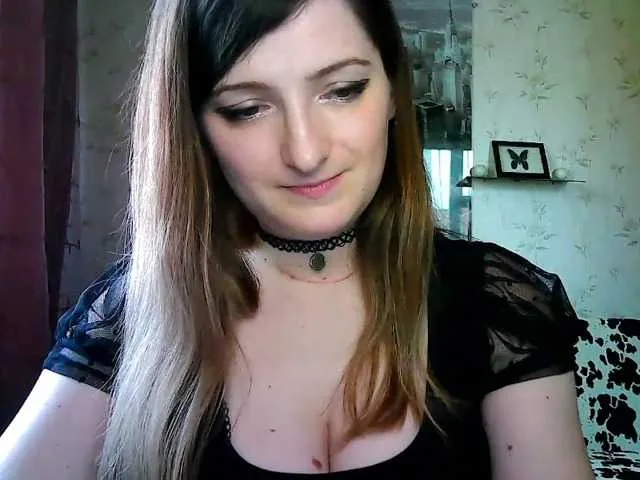 Live sex webcam photo for tastyariel #276514207