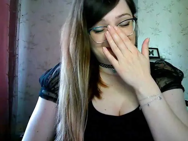 Live sex webcam photo for tastyariel #276816351
