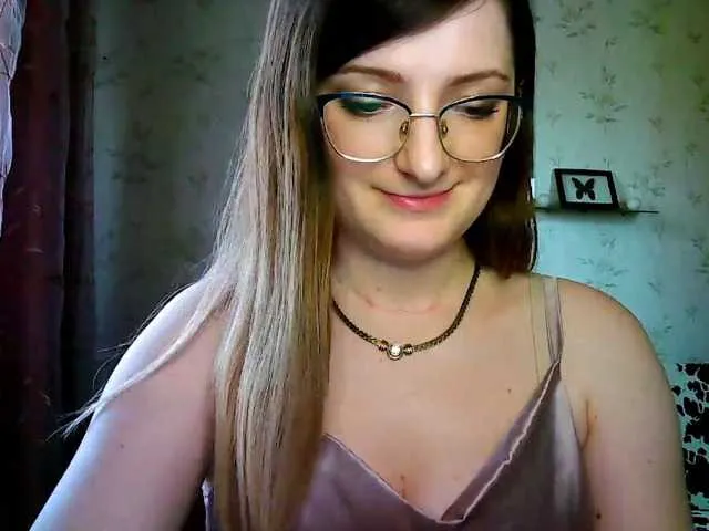 Live sex webcam photo for tastyariel #276961151