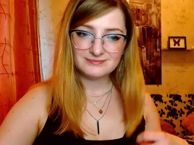 Live sex webcam photo for tastyariel #290902458