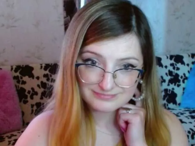 Live sex webcam photo for tastyariel #291338774