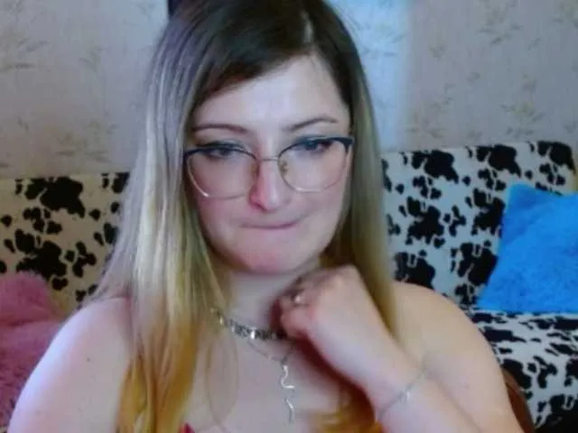 Live sex webcam photo for tastyariel #291790424