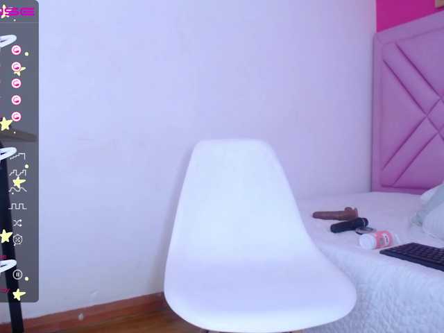 Live sex webcam photo for tastymilff #275625137