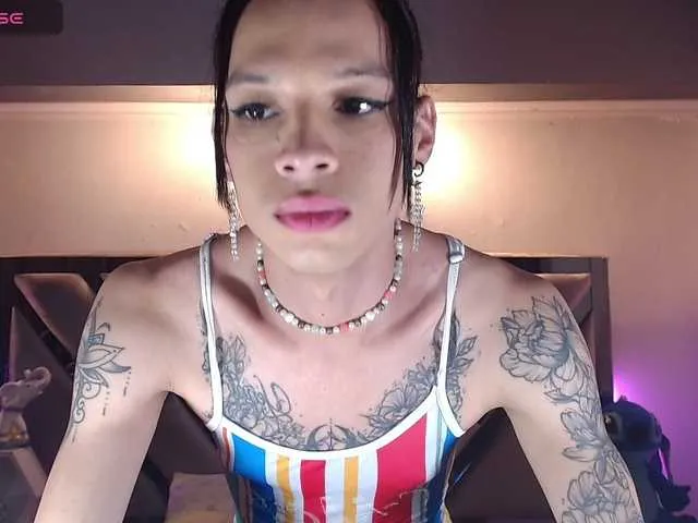 Live sex webcam photo for taylor-hot-xx #277376642