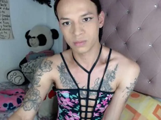Live sex webcam photo for taylor-hot-xx #277667409
